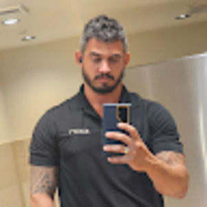 Meet your Posher, Ernesto